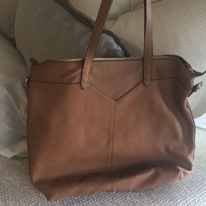 Stella and Dot Kensington tote